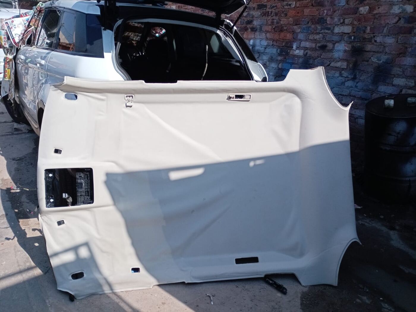 Chalix car interior project